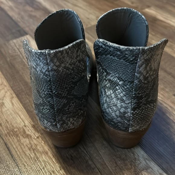 Snake Print Booties - Picture 4 of 5